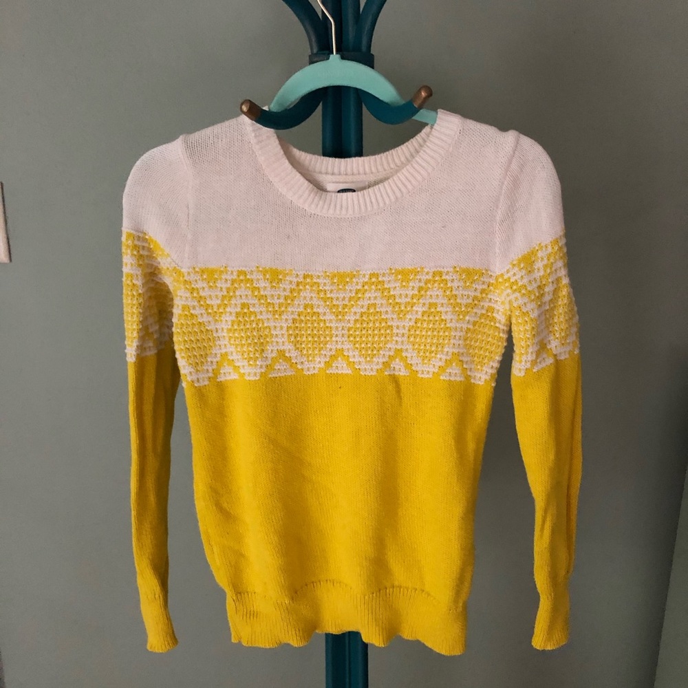 Yellow and white sweater
